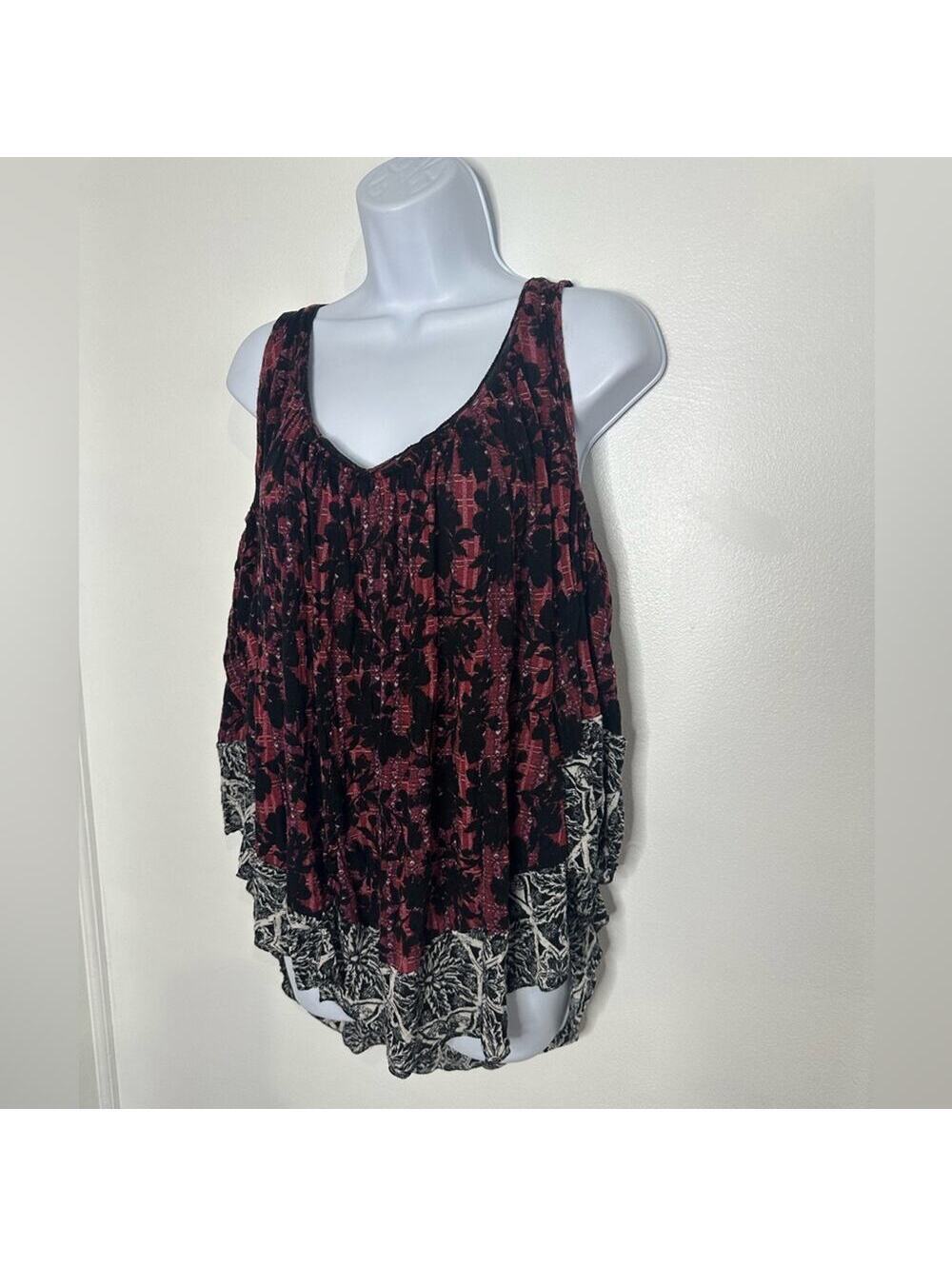 Free People Chloe Cold Shoulder Blouse in Cherry Combo - Boho Floral 3/4 Small - Picture 3 of 9